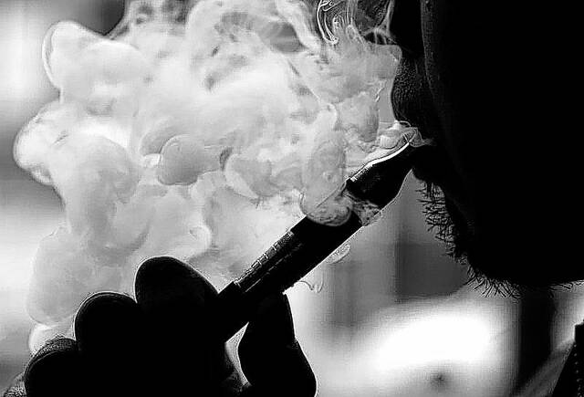 Stay Ahead of the Vaping Curve with Vape House L.L.C: Embrace the Latest Trends