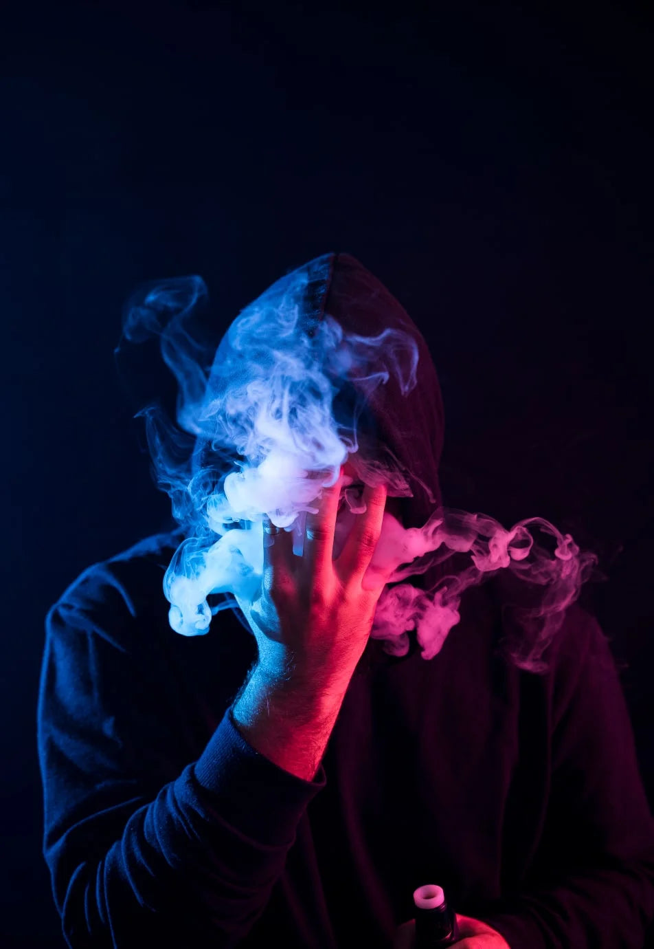 vape  blue and pink smoke
